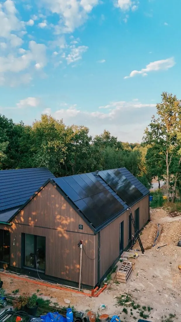 Biały Kościół k. Strzelina – instalacja hybrydowa
