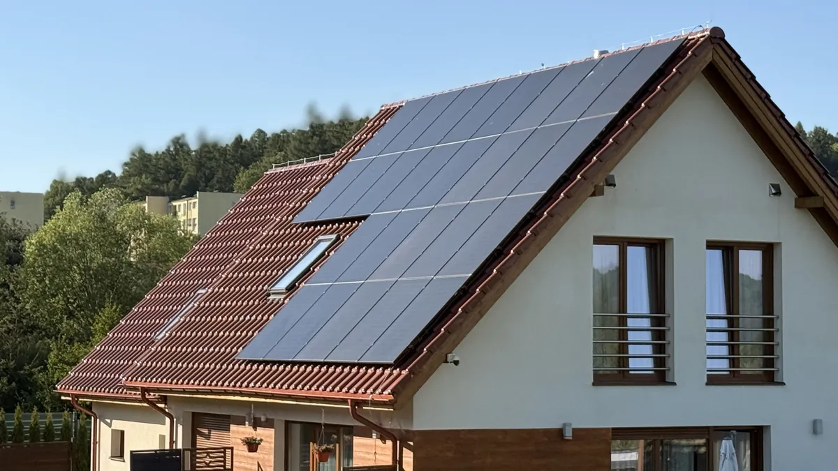 Kamienna Góra – instalacja hybrydowa